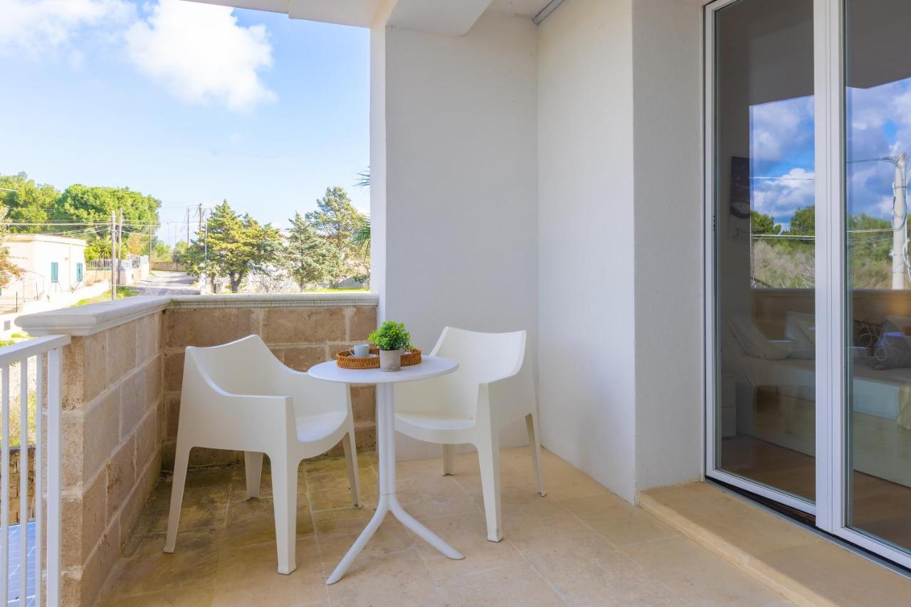 Aparthotel Residence Ludovica - Piscina Panoramica Vista Mare Санта-Марія-аль-Баньо Екстер'єр фото