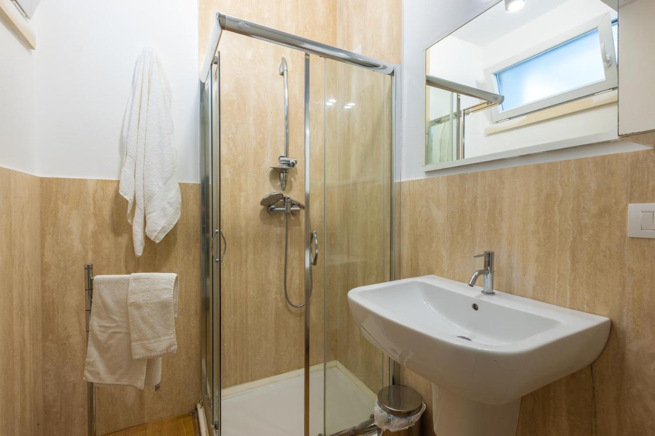 Aparthotel Residence Ludovica - Piscina Panoramica Vista Mare Санта-Марія-аль-Баньо Екстер'єр фото