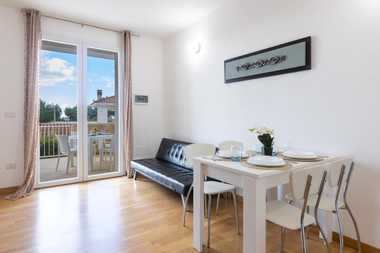 Aparthotel Residence Ludovica - Piscina Panoramica Vista Mare Санта-Марія-аль-Баньо Екстер'єр фото