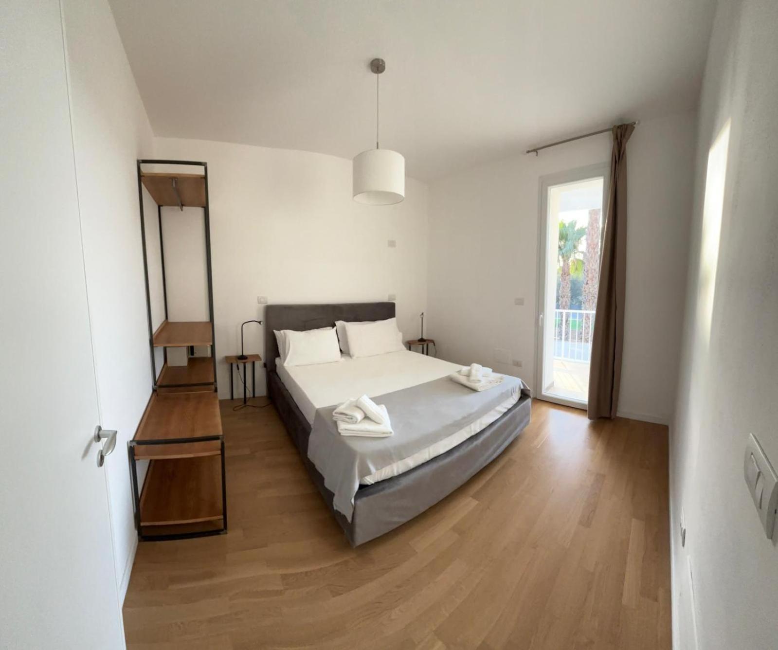 Aparthotel Residence Ludovica - Piscina Panoramica Vista Mare Санта-Марія-аль-Баньо Екстер'єр фото
