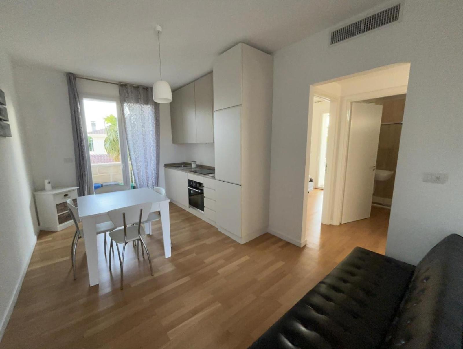 Aparthotel Residence Ludovica - Piscina Panoramica Vista Mare Санта-Марія-аль-Баньо Екстер'єр фото