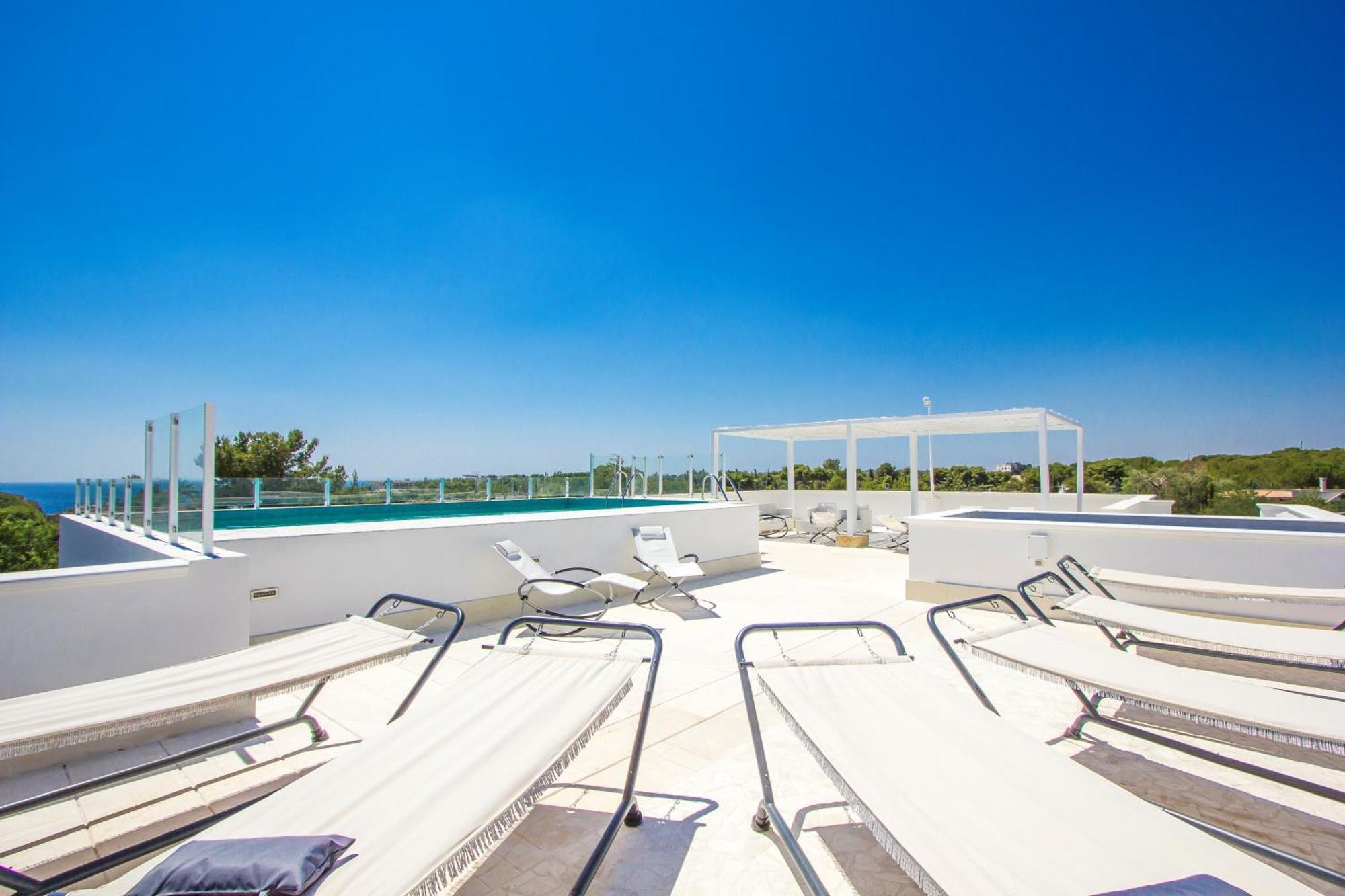 Aparthotel Residence Ludovica - Piscina Panoramica Vista Mare Санта-Марія-аль-Баньо Екстер'єр фото